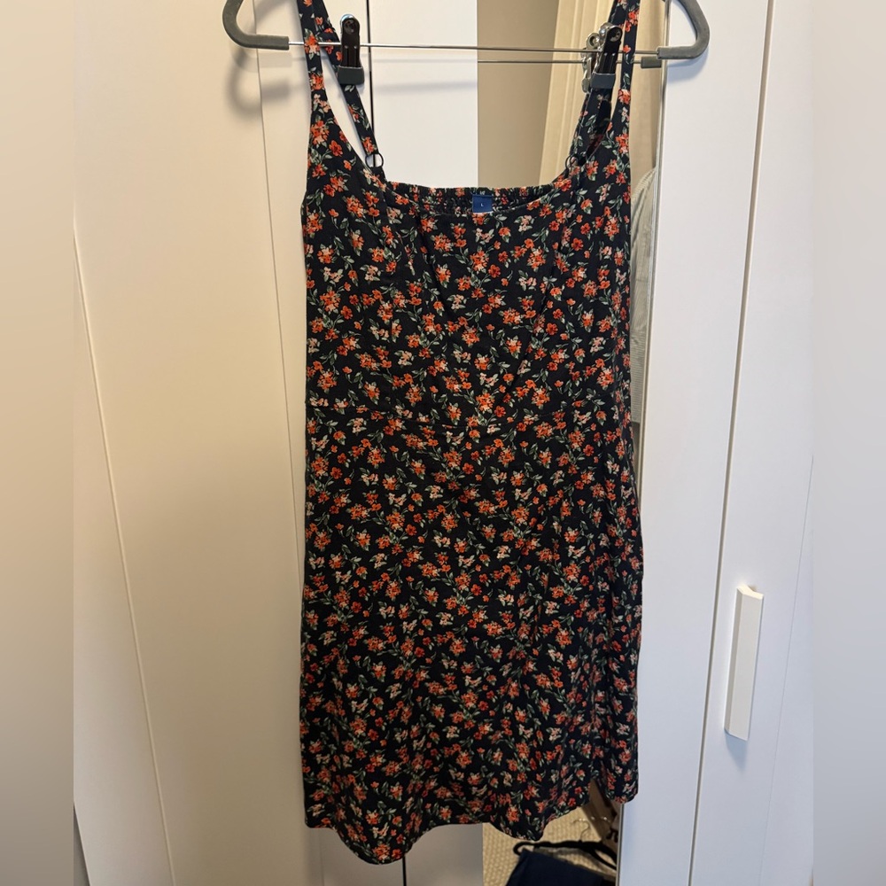 Old Navy floral skater mini dress, large